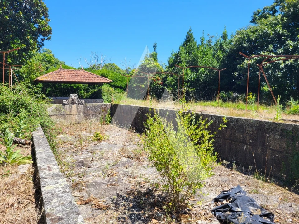 Moradia T7 para Venda em Santa Marta de Portuzelo Foto 13
