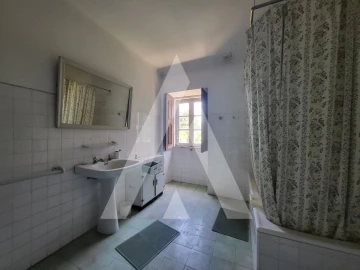 Moradia T7 para Venda em Santa Marta de Portuzelo