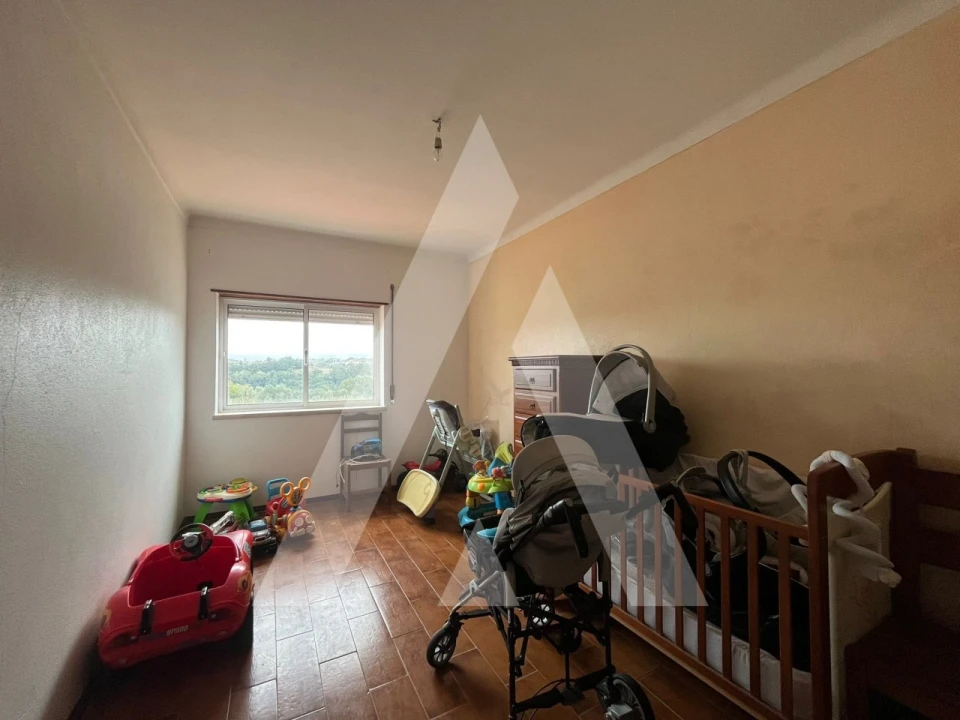 Prédio para Venda em A dos Negros Foto 12