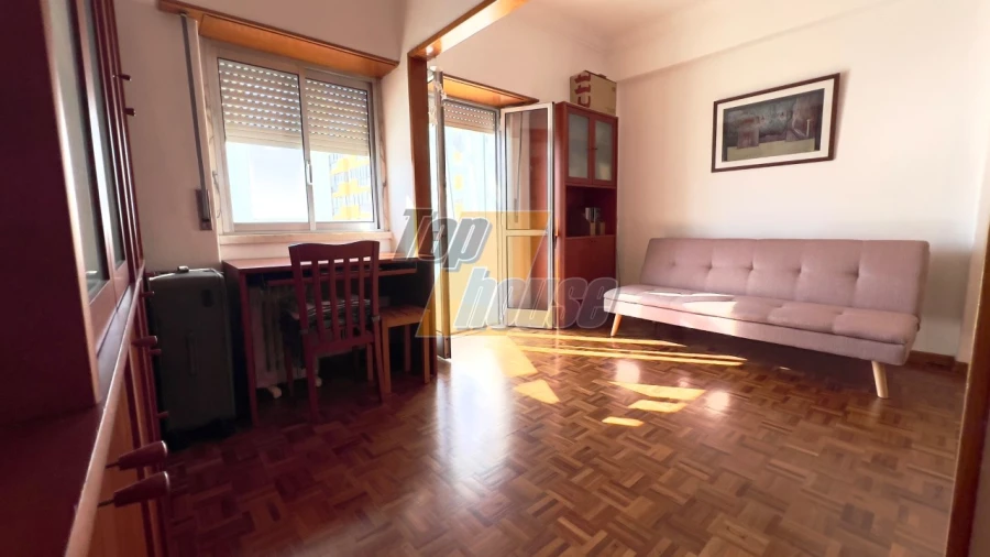 Apartamento T1 para Venda em Costa da Caparica Foto 2