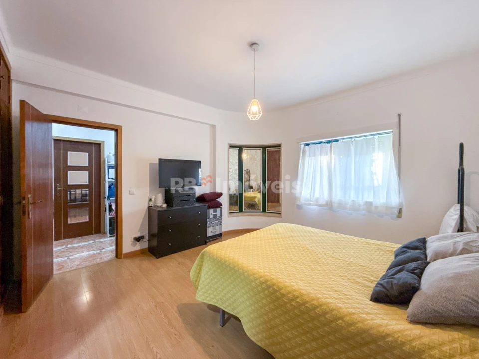 Moradia T5 para Venda em Asseiceira Foto 14