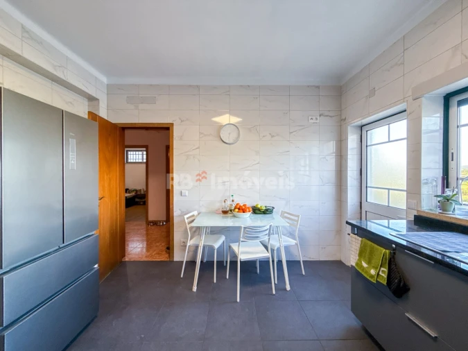 Moradia T5 para Venda em Asseiceira Foto 7