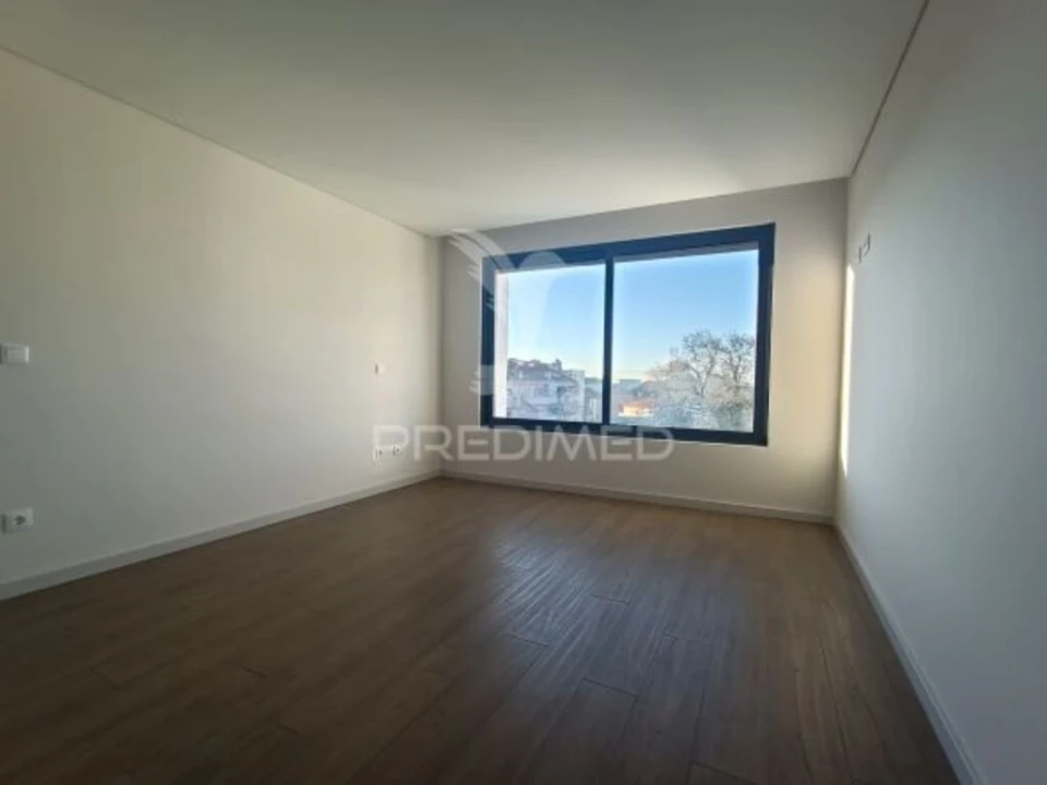 Apartamento T3 para Venda em Cedofeita, Santo Ildefonso, Sé, Miragaia, São Nicolau e Vitória Foto 7