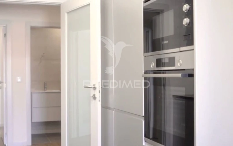 Apartamento T3 para Venda em Cedofeita, Santo Ildefonso, Sé, Miragaia, São Nicolau e Vitória Foto 13