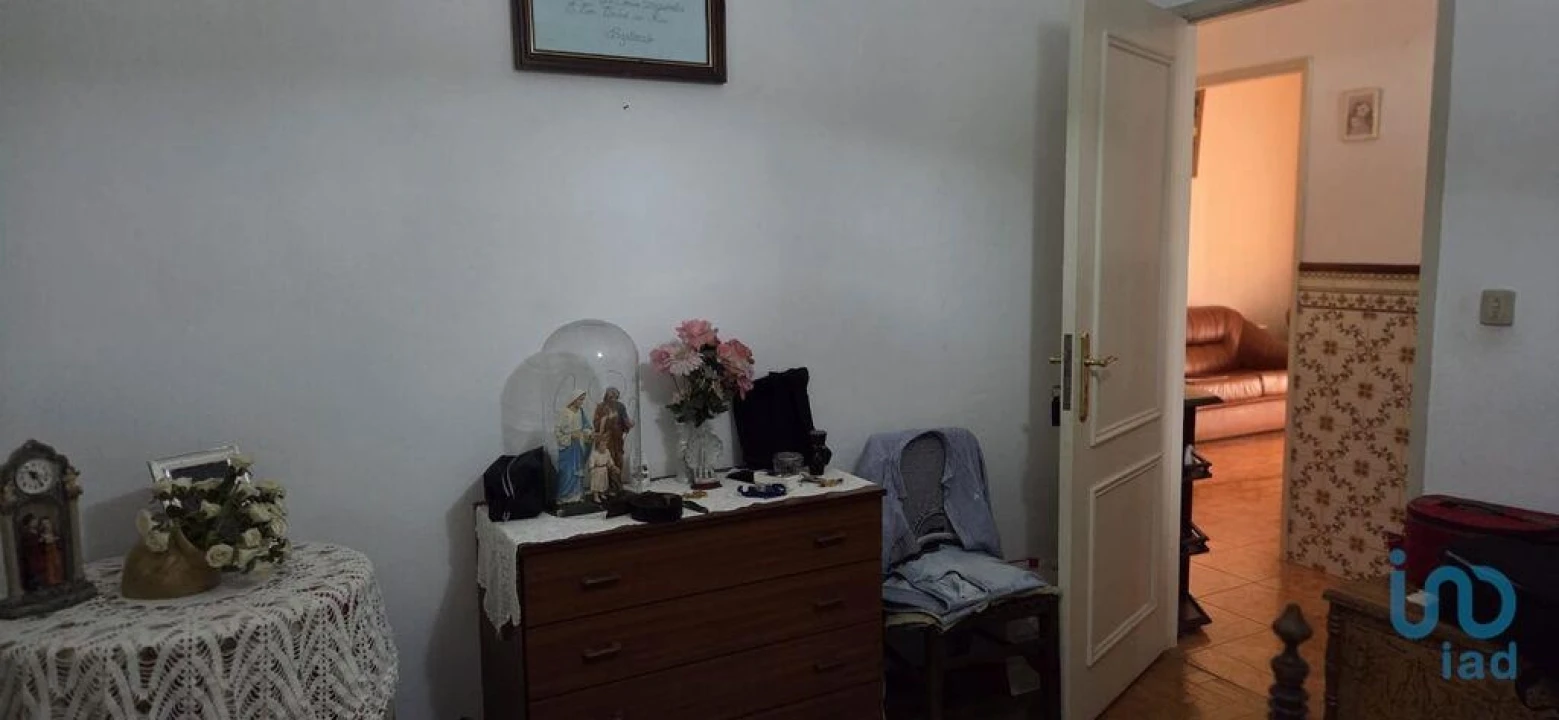 Moradia T4 para Venda em Peso da Régua e Godim Foto 12