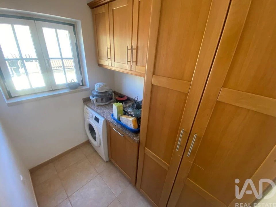 Moradia T2 para Venda em Vila Verde dos Francos Foto 18