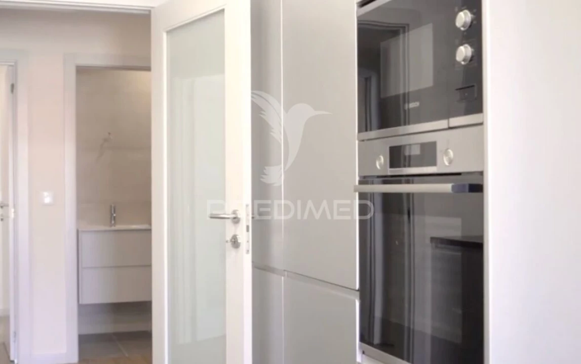 Apartamento T3 para Venda em Cedofeita, Santo Ildefonso, Sé, Miragaia, São Nicolau e Vitória Foto 13