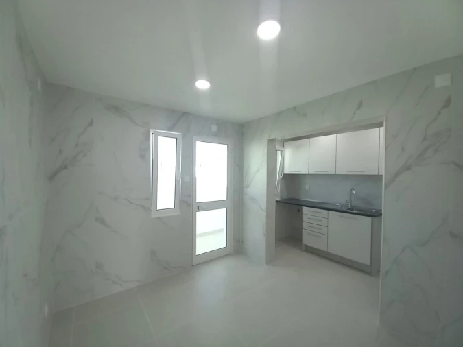 Apartamento T2 para Venda em Castanheira do Ribatejo e Cachoeiras Foto 23