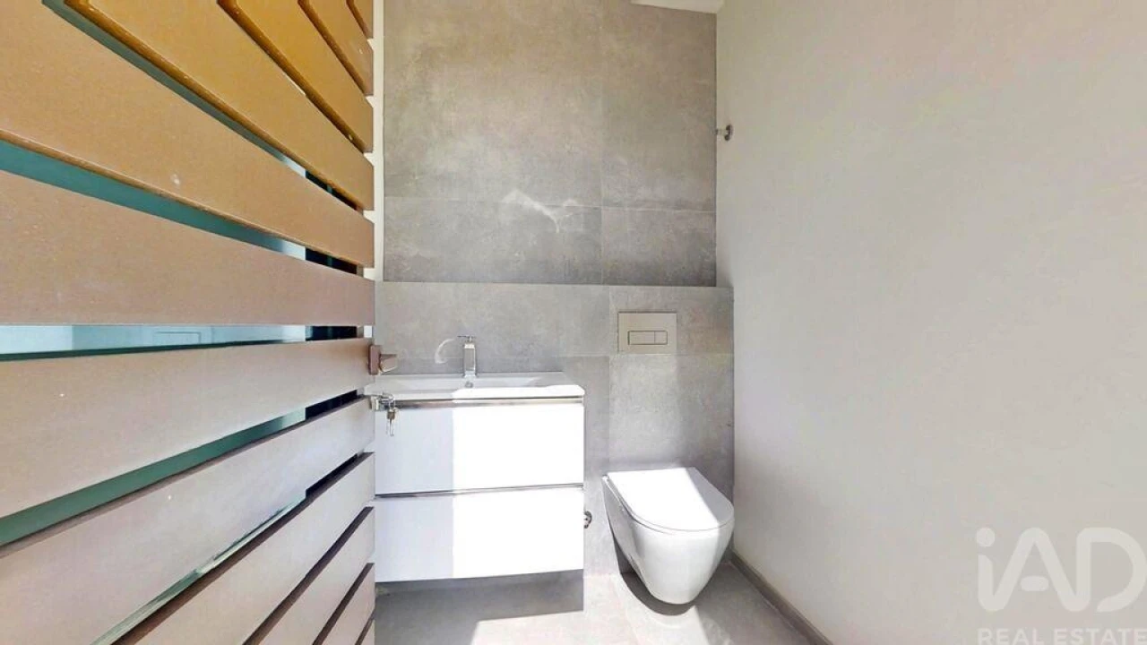 Moradia T4 para Venda em Anta e Guetim Foto 32