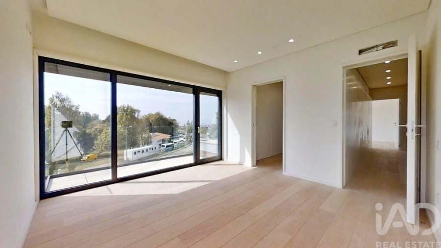 Moradia T4 para Venda em Anta e Guetim Foto 19