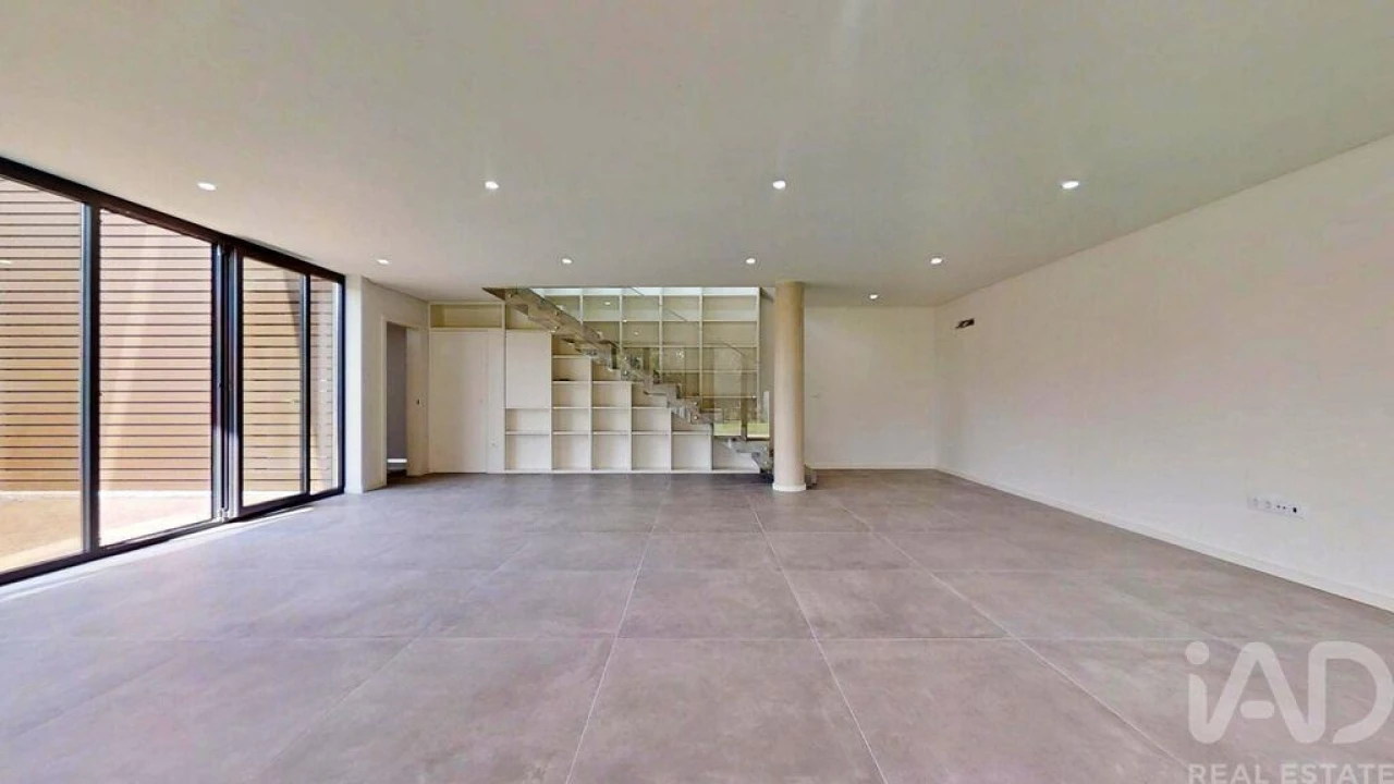 Moradia T4 para Venda em Anta e Guetim Foto 30