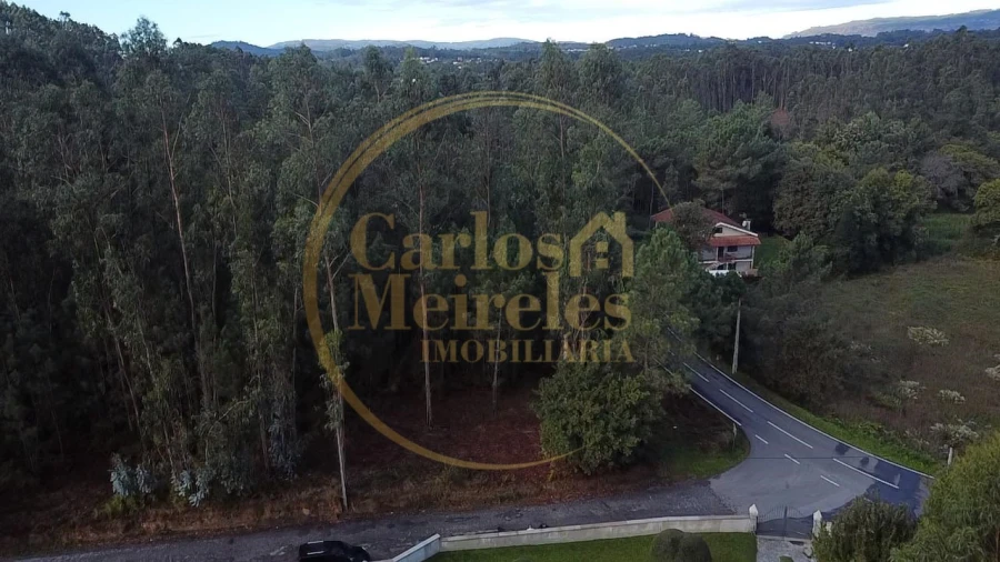 Terreno para Venda em Marrancos e Arcozelo Foto 1