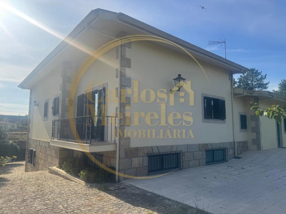 Moradia para Venda em Lago Foto 4