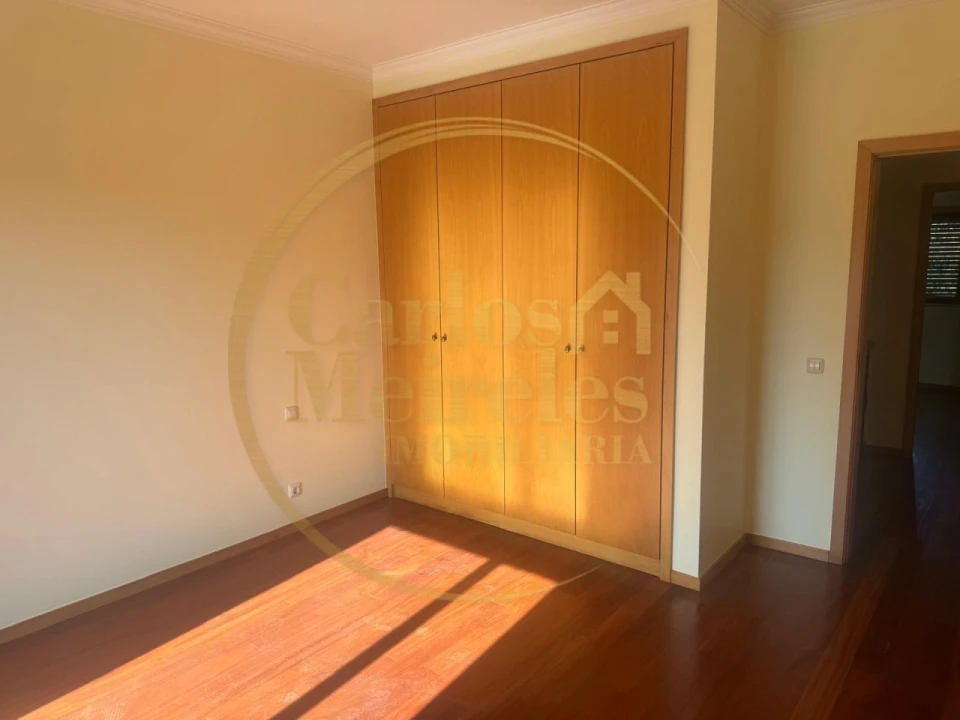 Moradia para Venda em Lago Foto 9