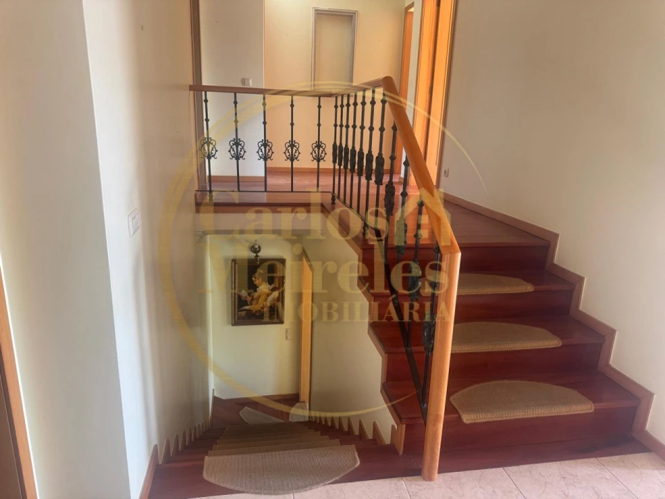 Moradia para Venda em Lago Foto 16