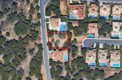 Terreno para Venda em Almancil