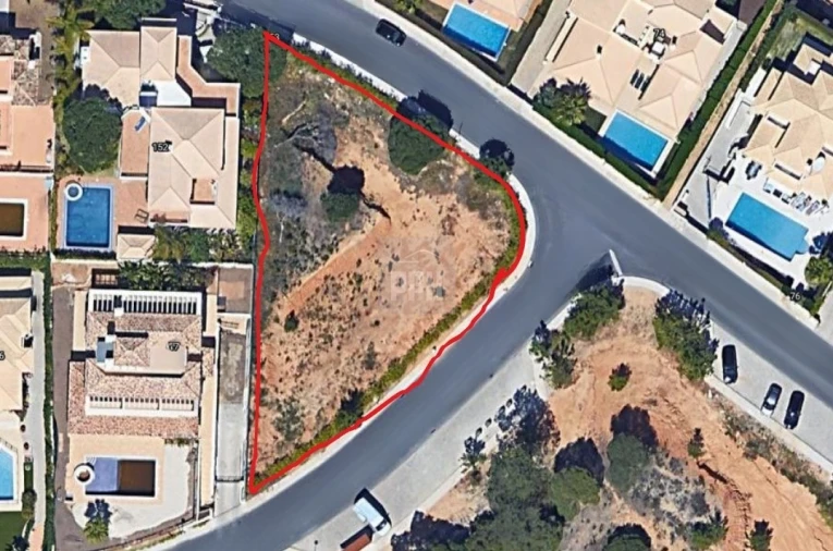 Terreno para Venda em Almancil Foto 1