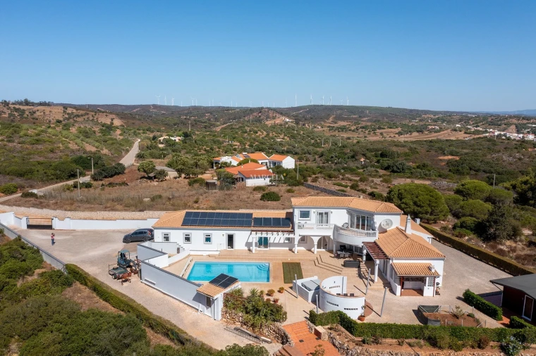 Moradia T4 para Venda em Barão de São Miguel Foto 54