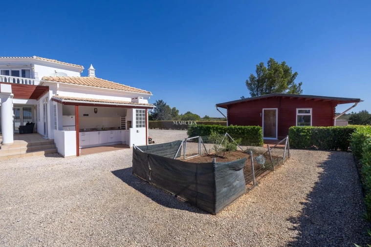 Moradia T4 para Venda em Barão de São Miguel Foto 37