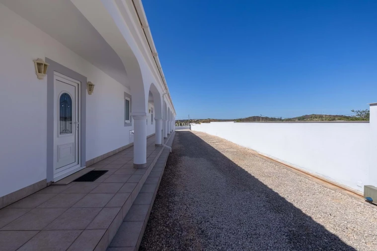 Moradia T4 para Venda em Barão de São Miguel Foto 49