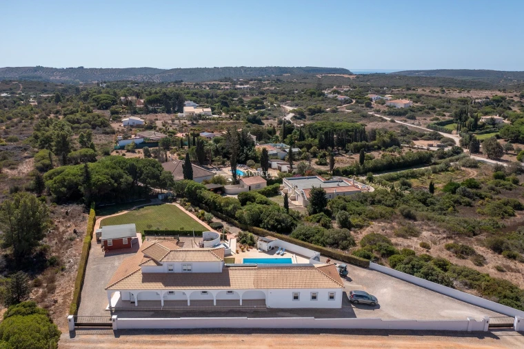 Moradia T4 para Venda em Barão de São Miguel Foto 53