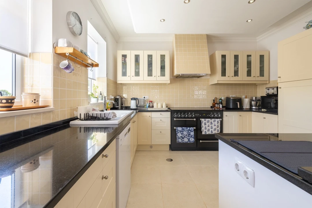 Moradia T4 para Venda em Barão de São Miguel Foto 7