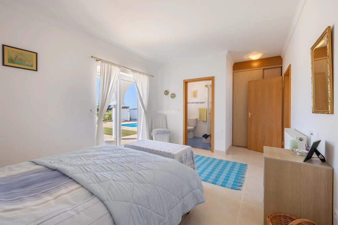 Moradia T4 para Venda em Barão de São Miguel Foto 19