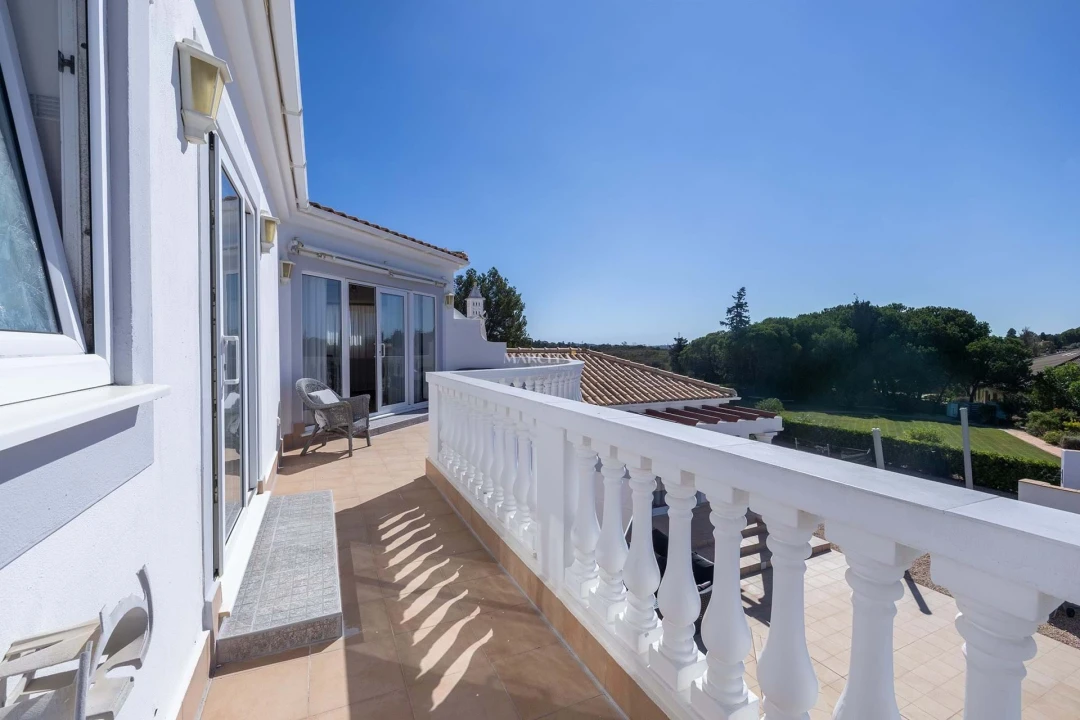 Moradia T4 para Venda em Barão de São Miguel Foto 32