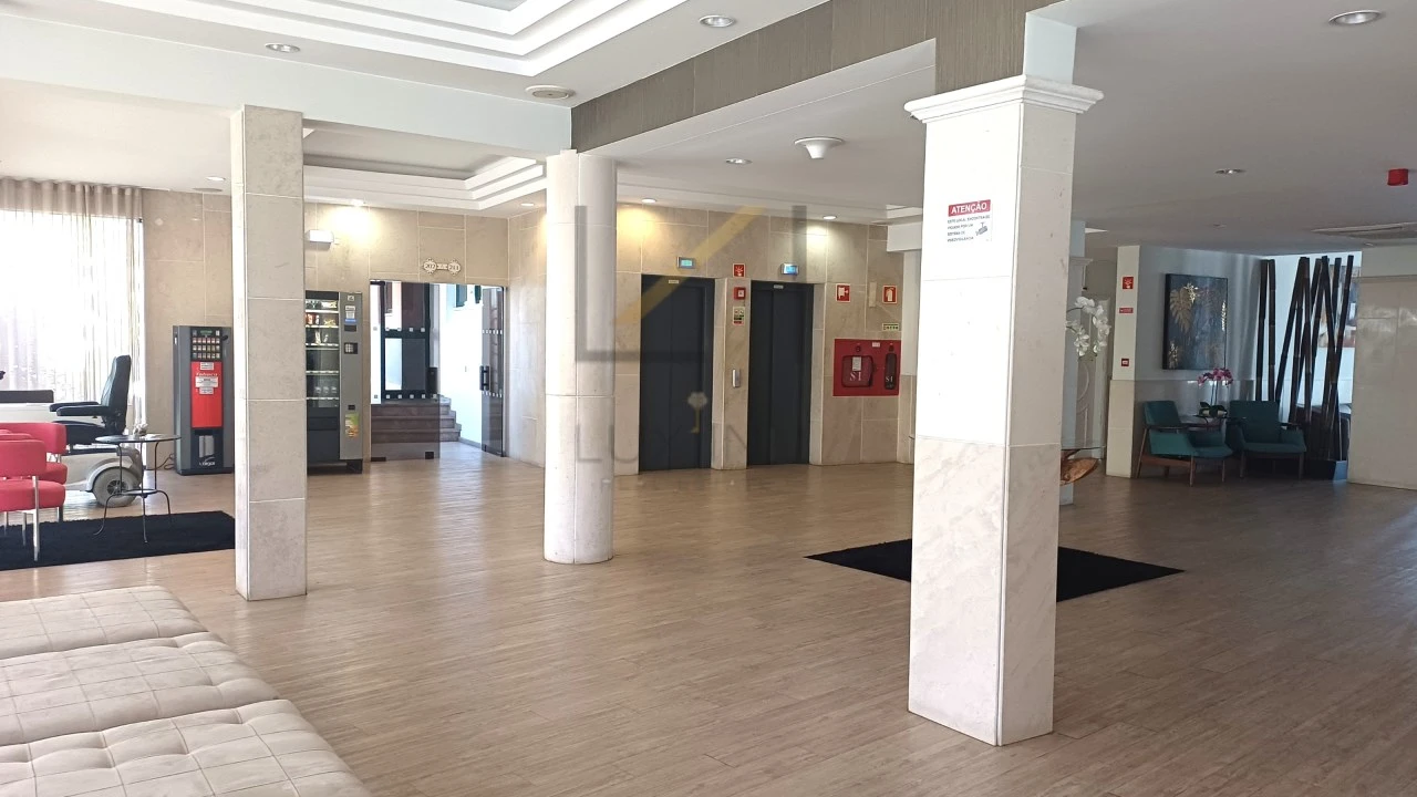 Apartamento para Venda em Albufeira e Olhos de Água Foto 35