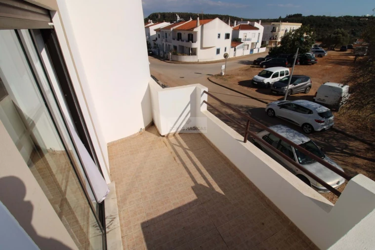 Moradia T5 para Venda em Lagos (São Sebastião e Santa Maria) Foto 36