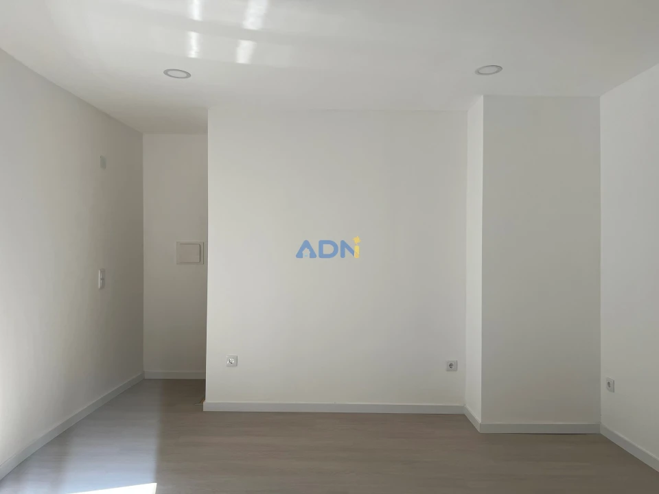 Moradia T1 para Venda em Castelo Branco Foto 8