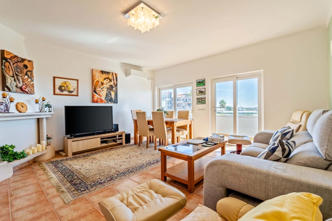 Apartamento T2 para Venda em Lagos (São Sebastião e Santa Maria) Foto 4