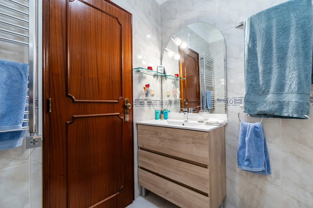 Apartamento T2 para Venda em Lagos (São Sebastião e Santa Maria) Foto 18