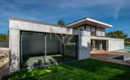 Moradia T4 para Venda em Cascais e Estoril