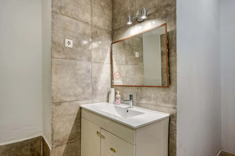 Apartamento T3 para Venda em Santa Maria Maior Foto 21