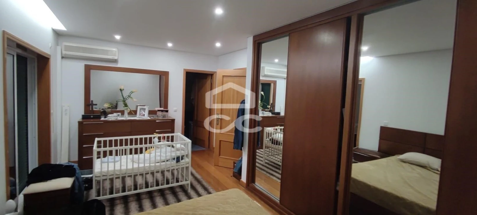 Moradia T4 para Venda em Nevogilde Foto 14