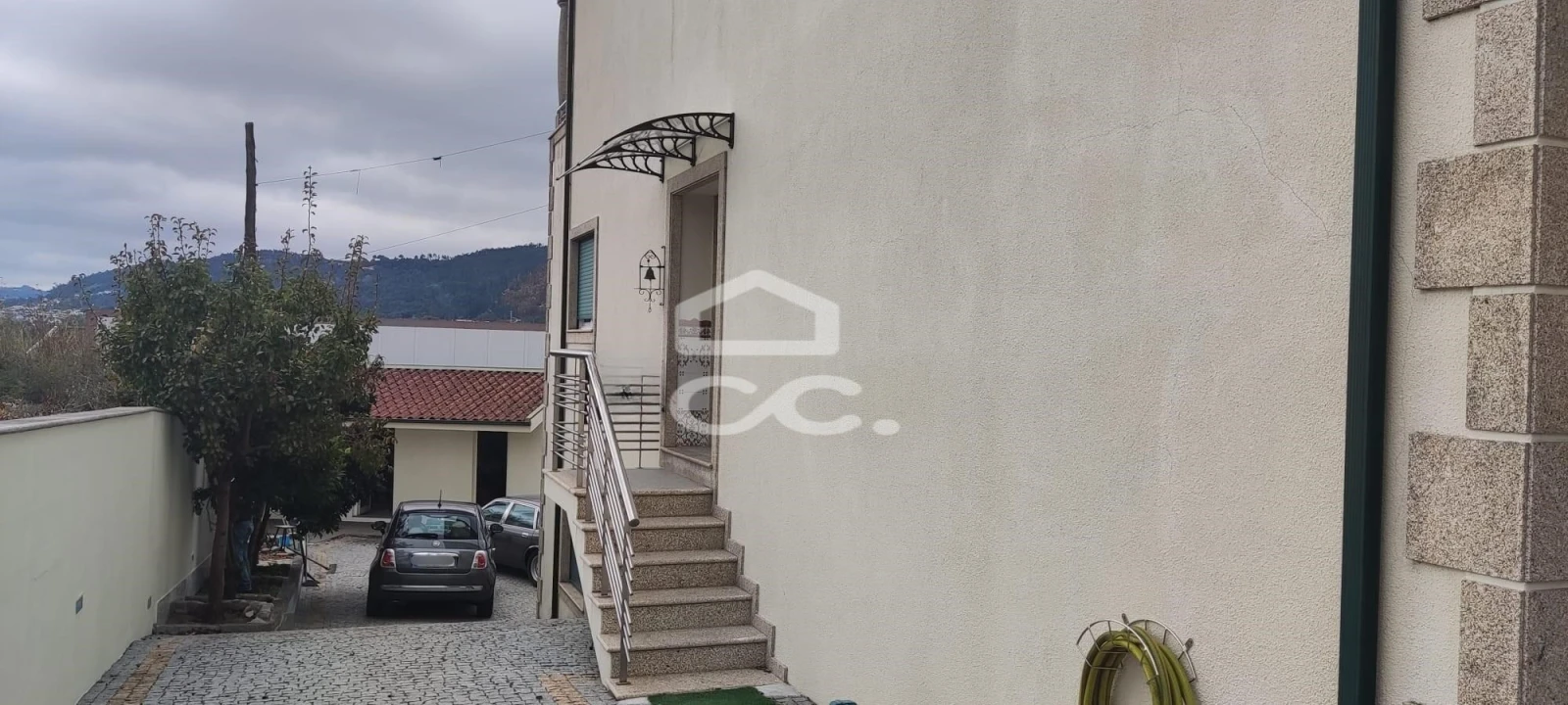 Moradia T4 para Venda em Nevogilde Foto 26