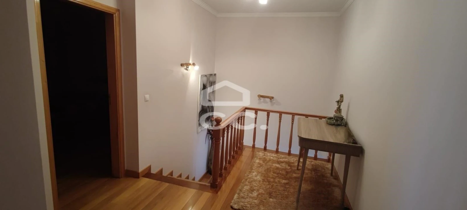 Moradia T4 para Venda em Nevogilde Foto 9