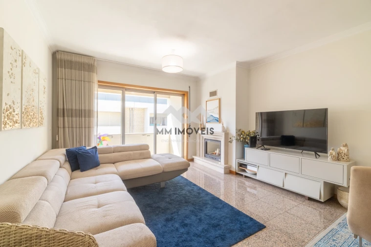 Apartamento T2 para Venda em Nogueira e Silva Escura Foto 10