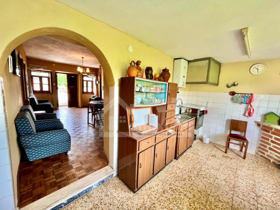 Moradia T4 para Venda em Castanheira de Pêra e Coentral Foto 8