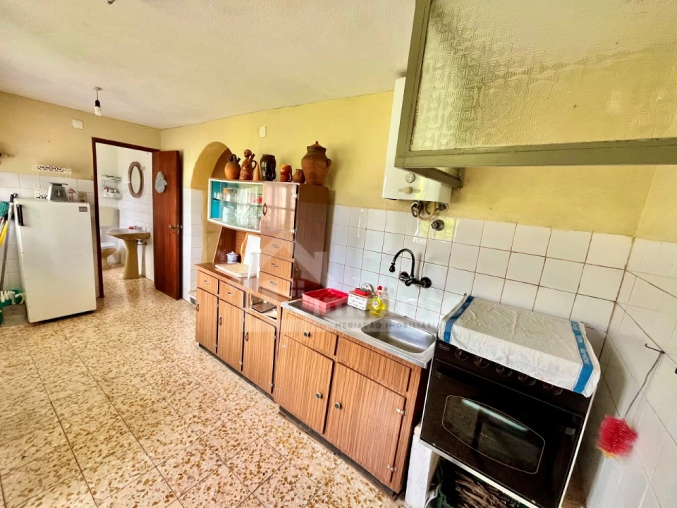 Moradia T4 para Venda em Castanheira de Pêra e Coentral Foto 10