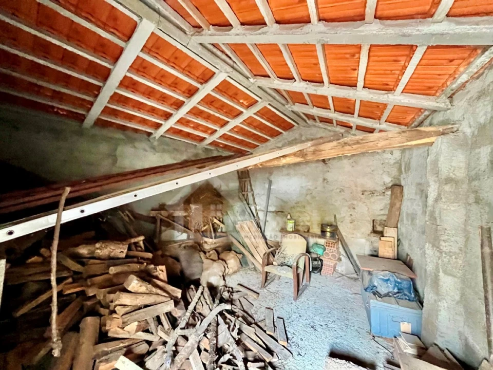 Moradia T4 para Venda em Castanheira de Pêra e Coentral Foto 49