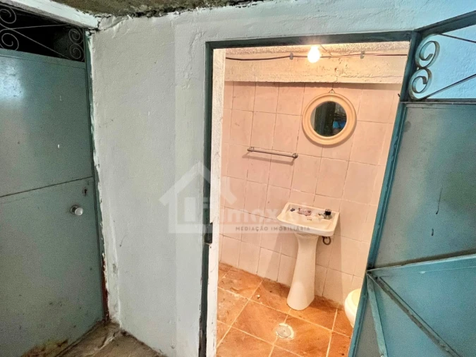 Moradia T4 para Venda em Castanheira de Pêra e Coentral Foto 45