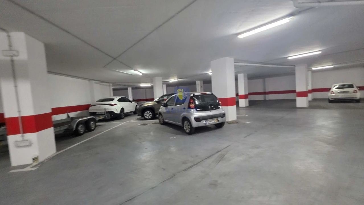 Garagem para Venda em Caldas da Rainha - Santo Onofre e Serra do Bouro Foto 13