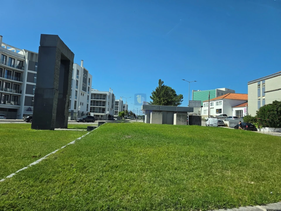 Garagem para Venda em Caldas da Rainha - Santo Onofre e Serra do Bouro Foto 11