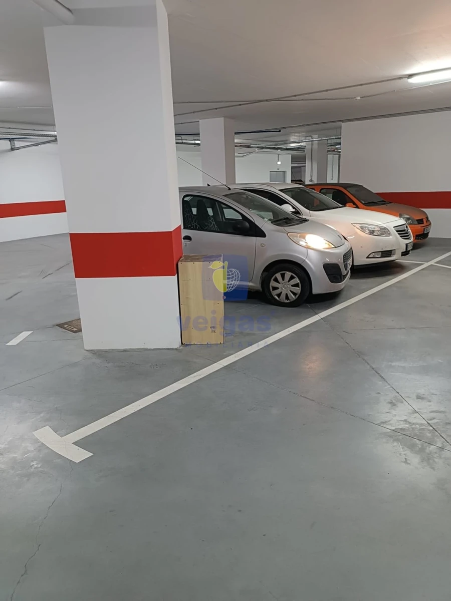 Garagem para Venda em Caldas da Rainha - Santo Onofre e Serra do Bouro Foto 5