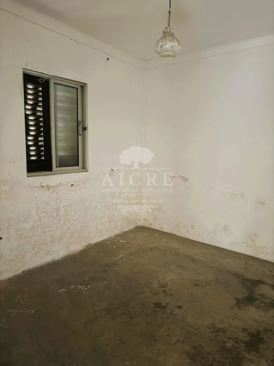 Moradia T3 para Venda em Mora Foto 18