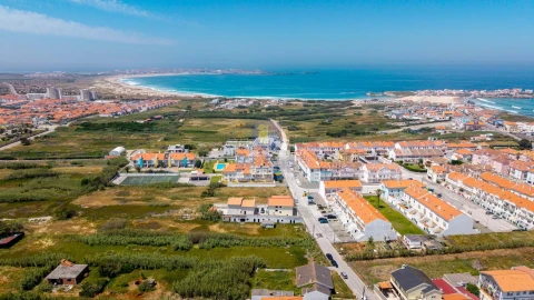 Moradia T4 para Venda em Ferrel