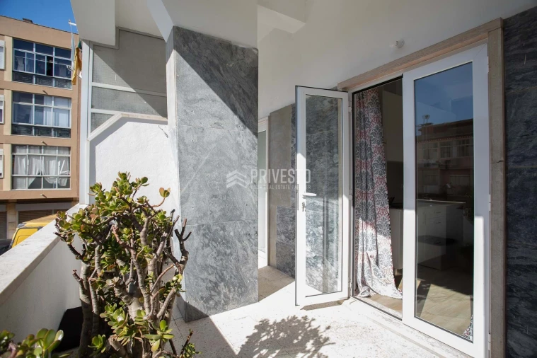 Apartamento T1 para Venda em Agualva e Mira-Sintra Foto 17