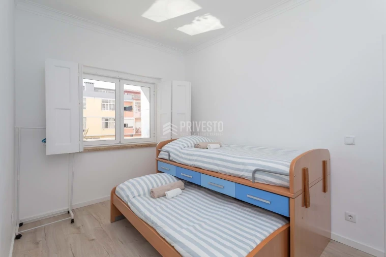 Apartamento T1 para Venda em Agualva e Mira-Sintra Foto 10